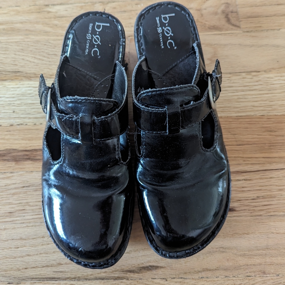 Born Clogs